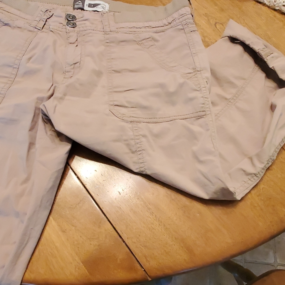 Alpine design beige capris - Picture 2 of 4